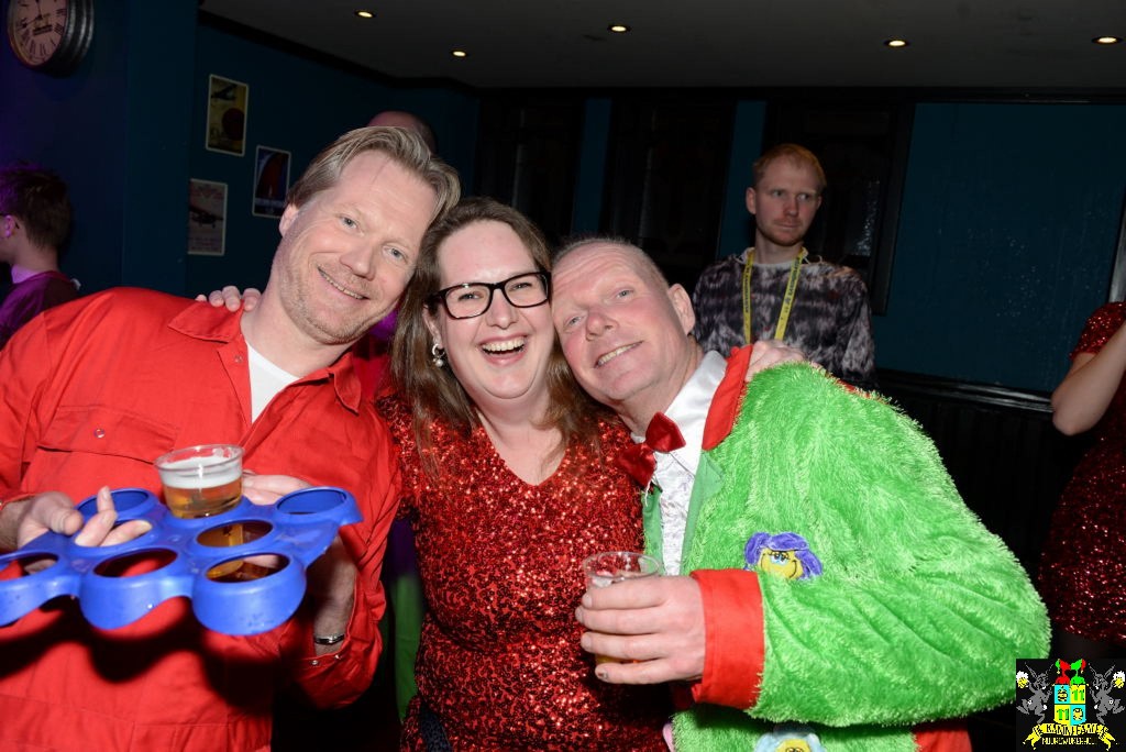 ../Images/Carnavals maandagavond in VdG 275.jpg